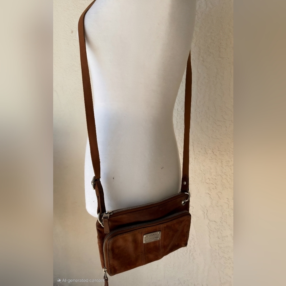 Fossil Brown Vintage Leather Crossbody purse long live multi Zip bag